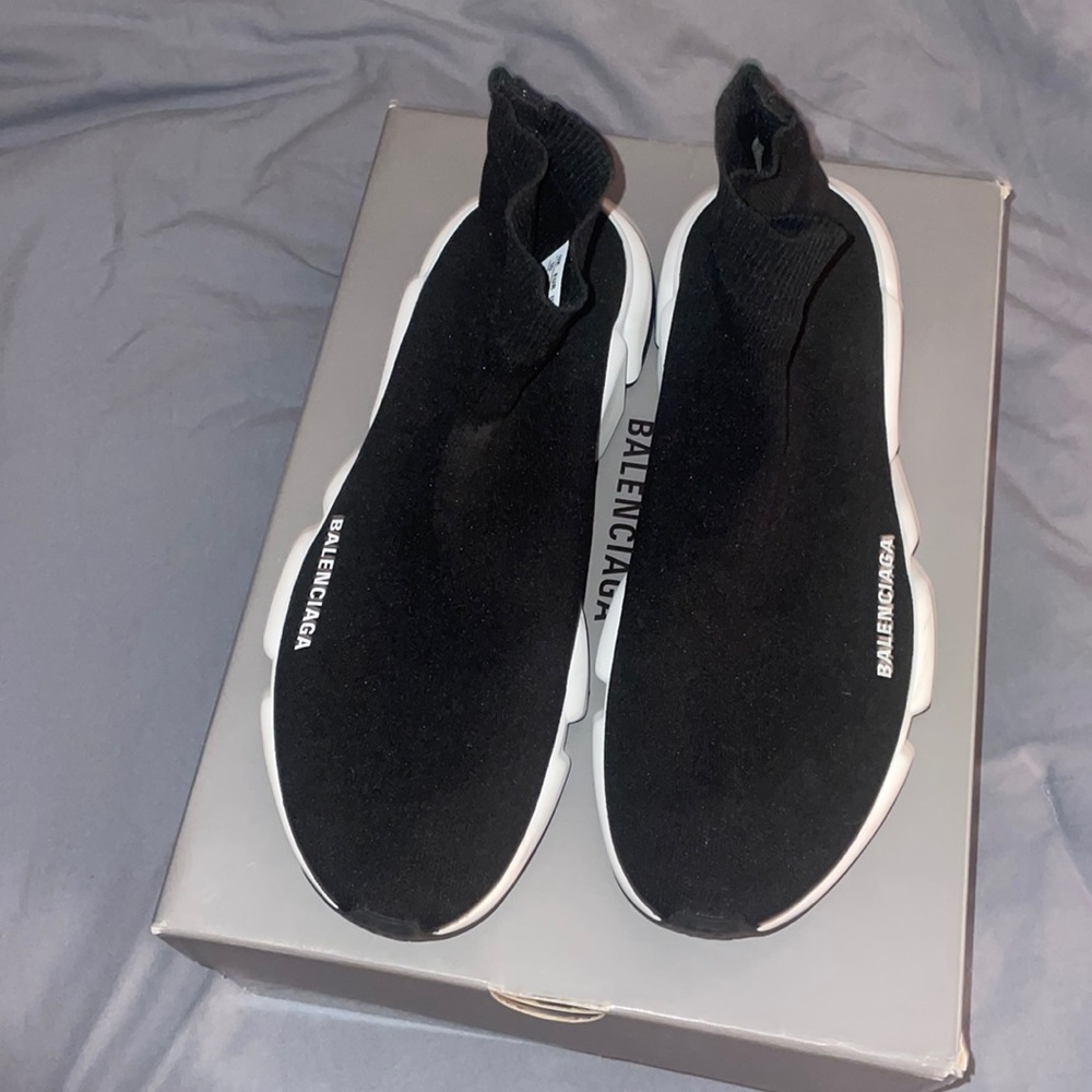 Balenciaga speed trainer in black size 11 runs small